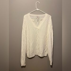 St. John’s Bay vneck Sweater